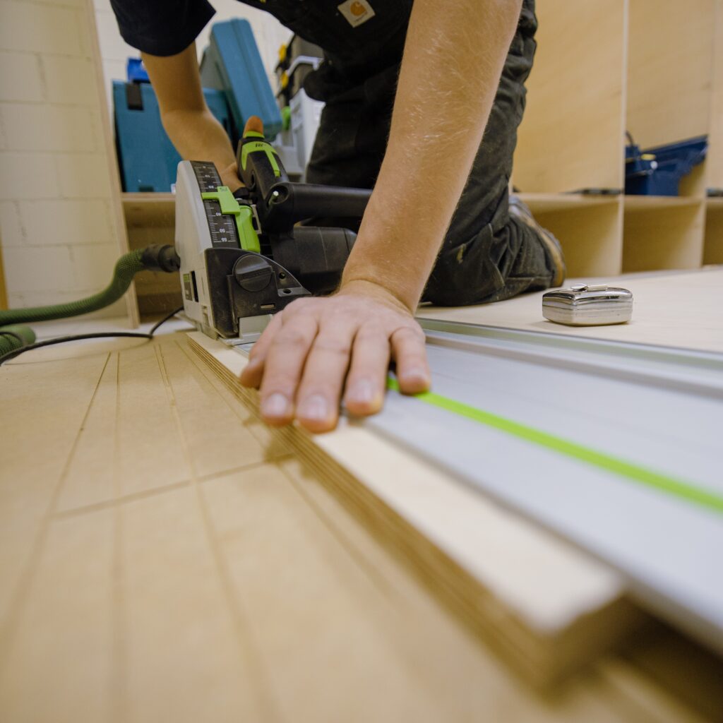 Handyman Twickenham cutting the door frame